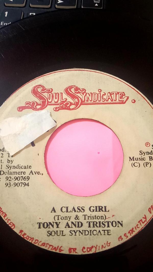 

7inch Record TONY CHIN TRISTAN PALMER THE SO A Class Girl NONE Soul Syndicate 1979 Jamaica Reggae Ska Dub Used