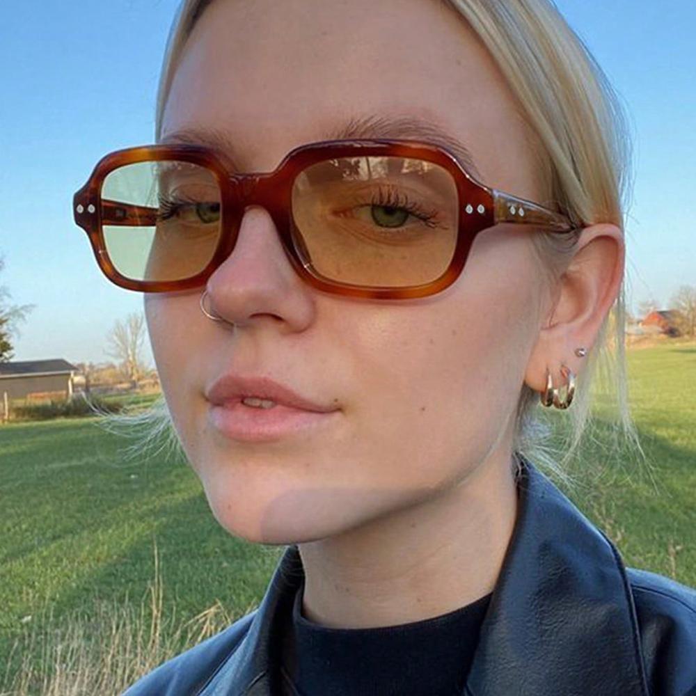 Vintage Punk Rivets Sunglasses Women Men Thick Frame Sun Glasses Fashion Jelly Color Square Sunshade Eyewear UV400 De Sol Oculos