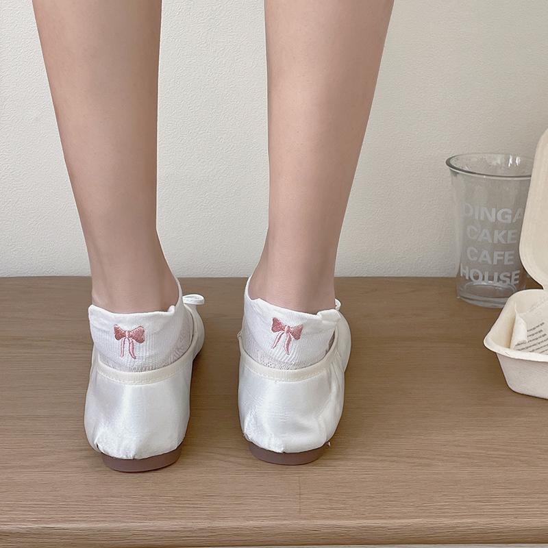 Women Short Socks Cute Embroidery Bowknot Casual Ankle Socks Spring Summer Breathable Female Tube Socks