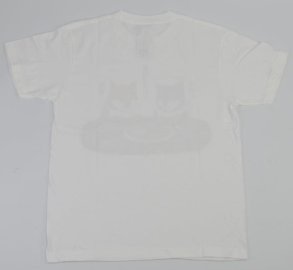 Friends Hill Yakiniku Desu ka (Is It Yakiniku?) T-Shirt, Large, White