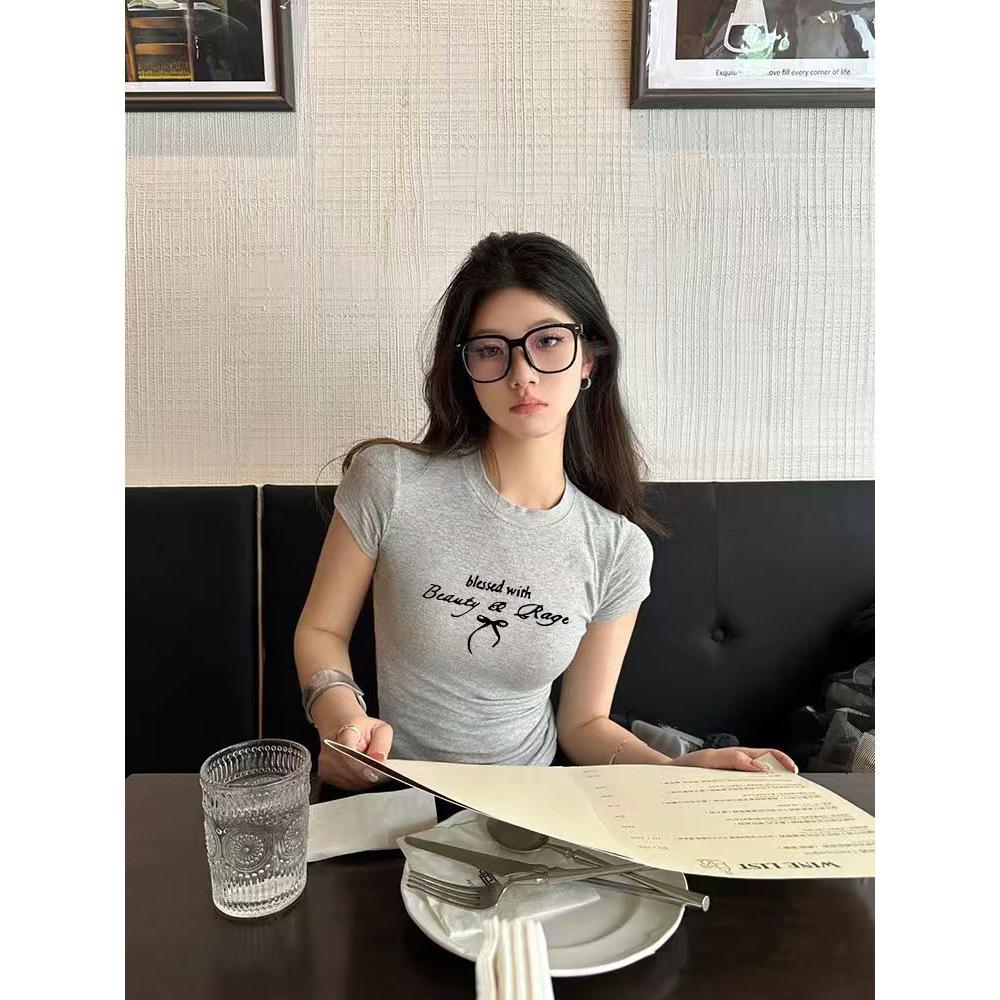 

American Retro Bow Print Cropped T-shirt for Women - 2026 Summer Slim Fit L [100-105 lbs]