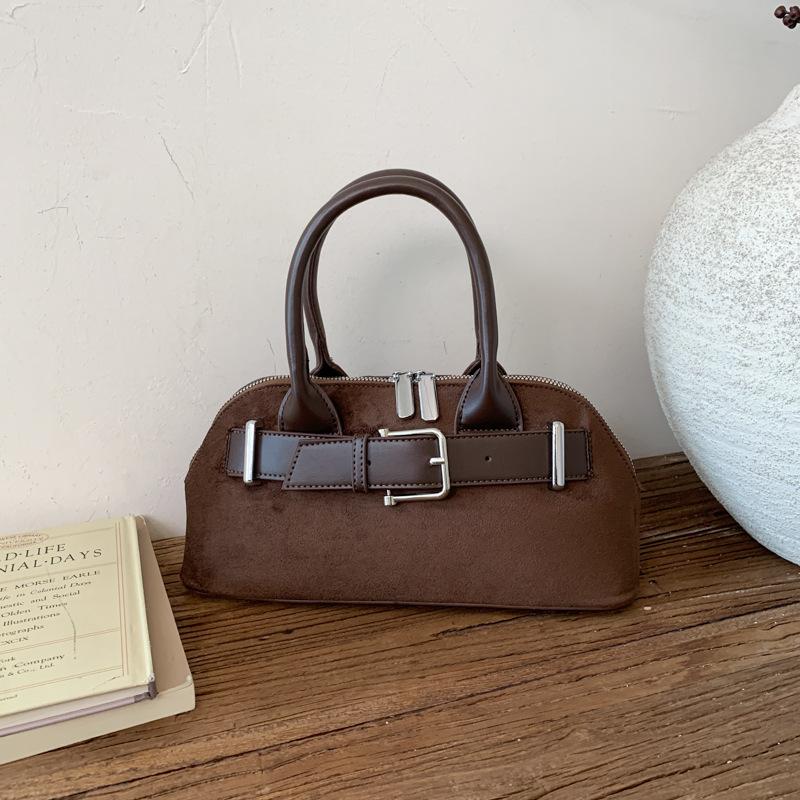 Korean Niche Portable Bowling Bag Women's 2025 Autumn and Winter New Fashion Shell Bag Versatile Shoulder Messenger Bag