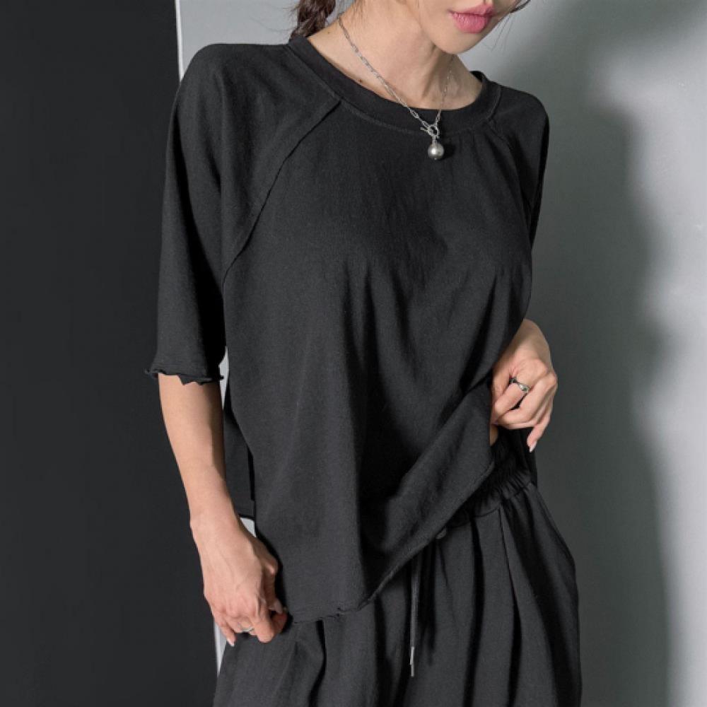 New Arrivals Open Run Women Oversized Raglan ShorT Sleeve T shirT Back paTch