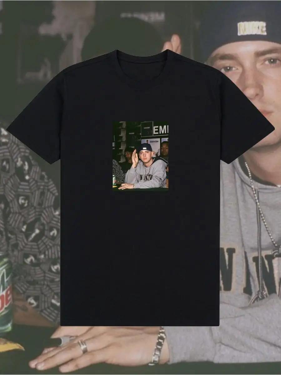

White basic T-shirt with anime y2k print L
