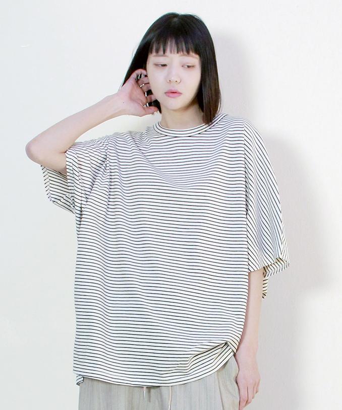 Deumakeu Pinstripe French Sleeve Oversized Short Sleeve T-Shirt Ivory
