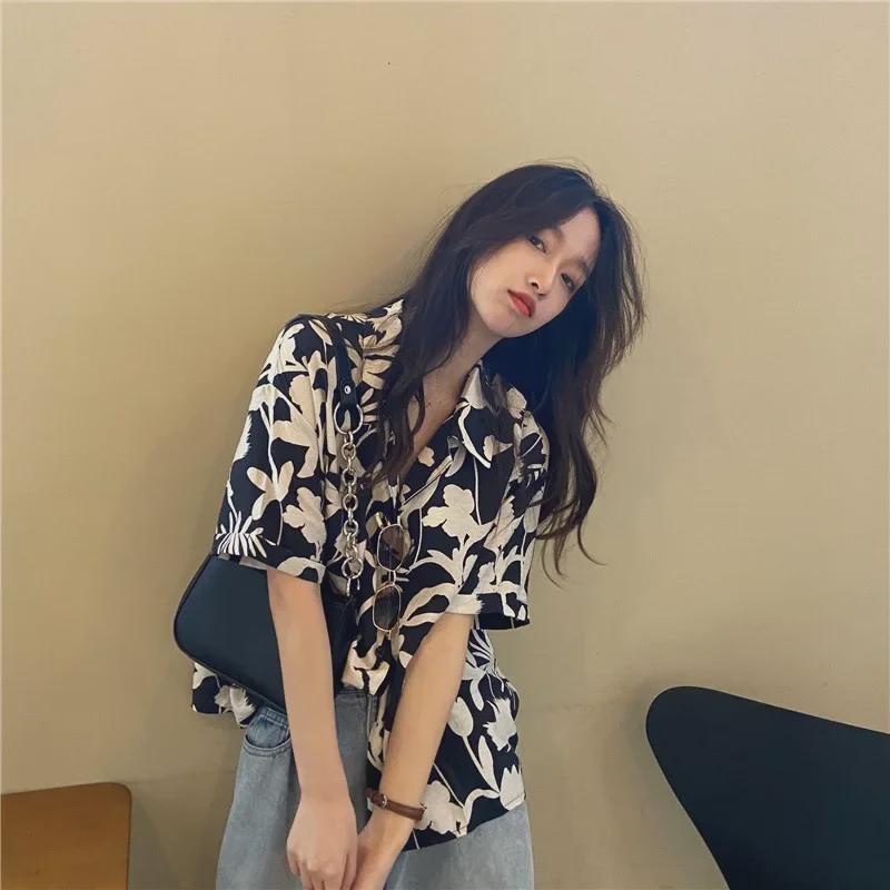 Retro Kikyō Print Women's Summer Shirt, Hong Kong Chic, Harajuku BF Style, Short Sleeve, Gentle Design.