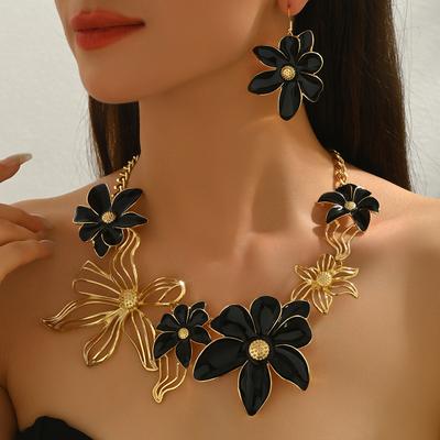 Trendy Creative Flower Multi-Piece Jewelry Set - Necklace Earrings Fashion Accessories M621