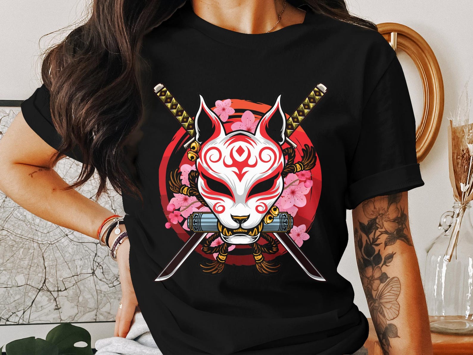 Kitsune Mask Samurai Swords Cherry Blossom Japanese Art T-Shirt, Kitsune Fox Mask Japanese Graphic Tee, Samurai Warrior Art T-Shirt XL