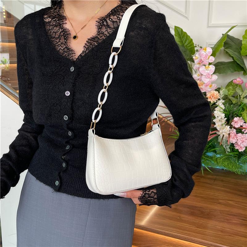 Simple Casual and Popular Small Shoulder Bag Simple Small Square Bag Casual Crossbody Bag Women's Summer New Trendy Small Square Bag