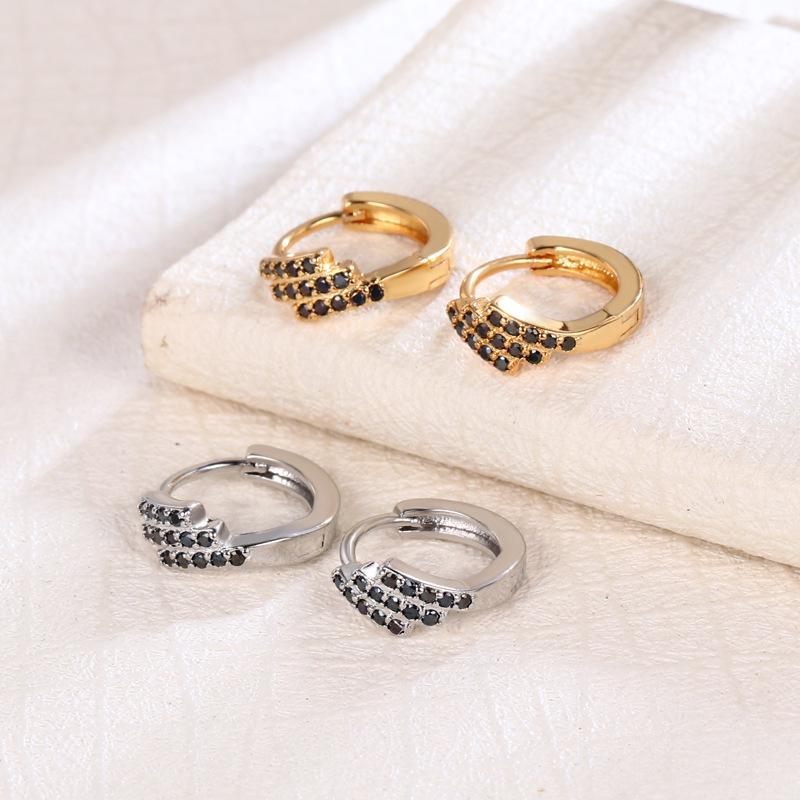 

Summer 2023 Trendy Silver Circle Hoop Earrings for Women - European & American Style