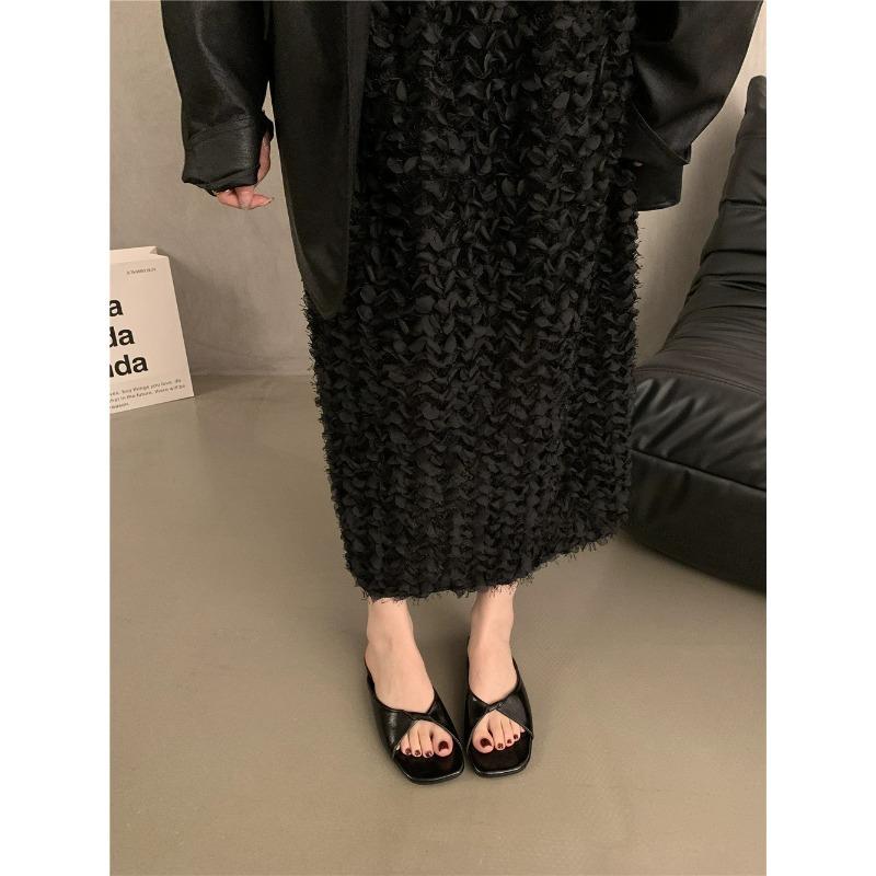 Flat bottom one-word cool slippers women s summer outer wear summer new seaside fashion beach open-toed square slippers 40 чёрный