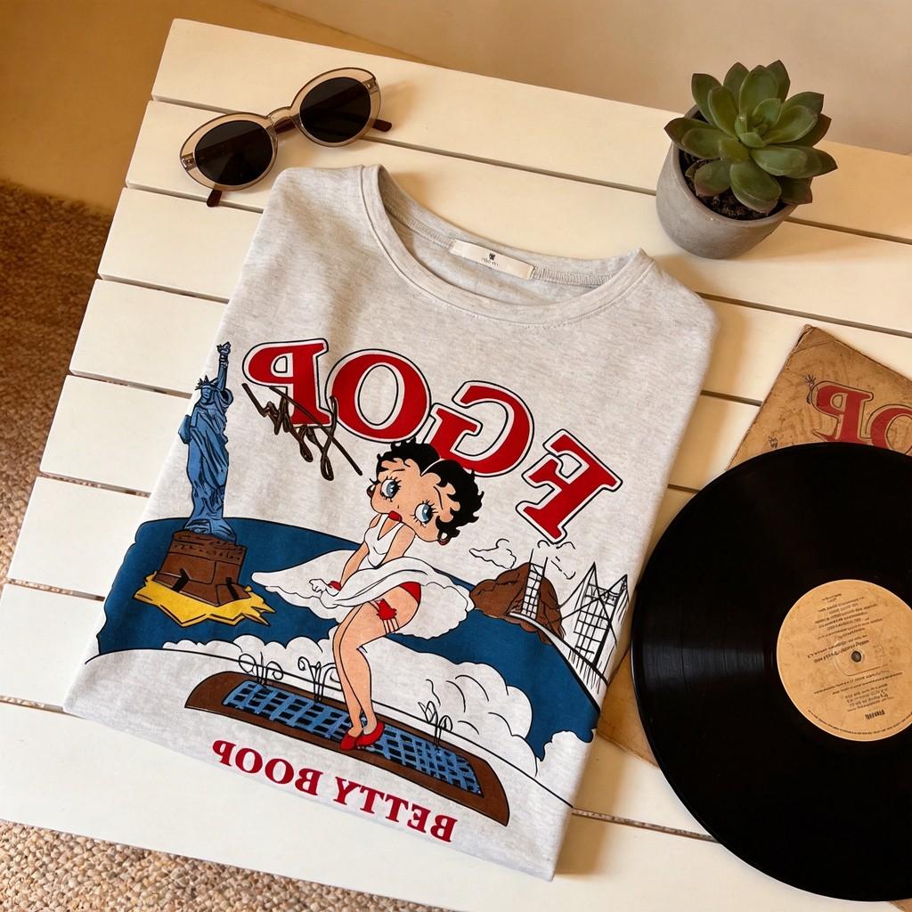 Vintage American Style T Shirt For Women With Cotton Material And Cartoon Print For Summer Casual Wear