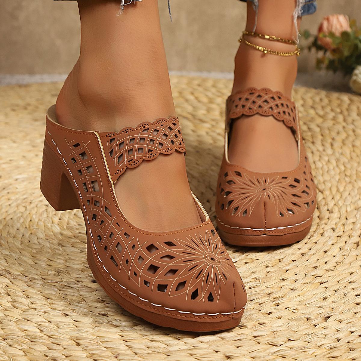 

Модные туфли-мюли на высоком каблуке с открытым носком, летние, на толстом среднем каблуке, полые, модные туфли для женщин, гладиаторские, слипоны, однотонные, большого размера 36 коричневый