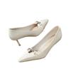 Vielseitiges Design Lackleder Promi-Temperament High Heels Damen Spitzdünne Absätze Einzelne Schuhe sind nicht müde für den Frühling