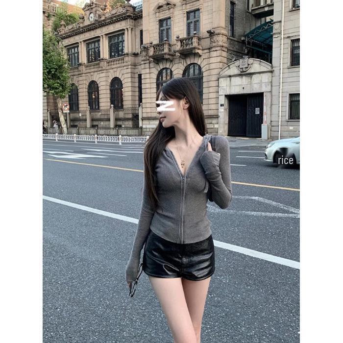 

Women s Korean Style Hooded Short Jacket, Pure Cotton, Slim Fit, Long Sleeve, Casual Sportswear for Spring/Autumn 2025. Medium серый