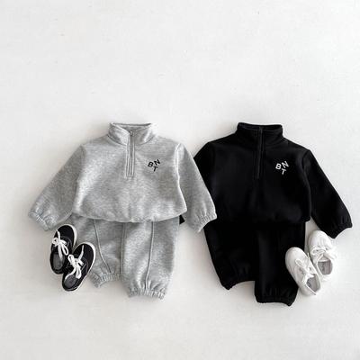 Unisex (până la 3 ani) – Seturi de îmbrăcăminte