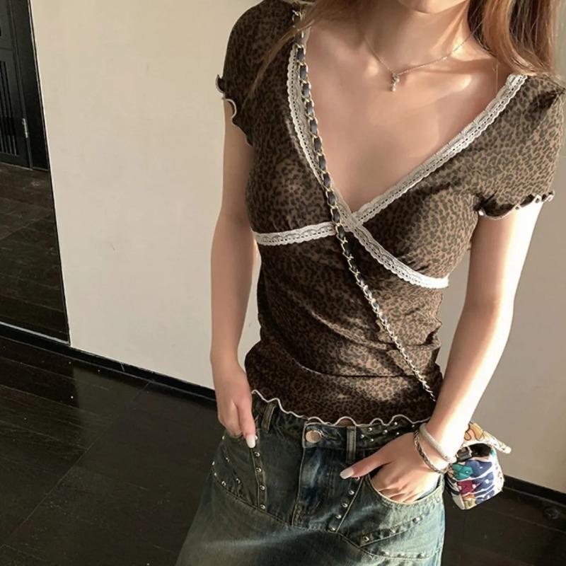 Women's Brown Leopard Print V Neck Short Sleeve Lace Trim Slim Fit Blouse Casual Top