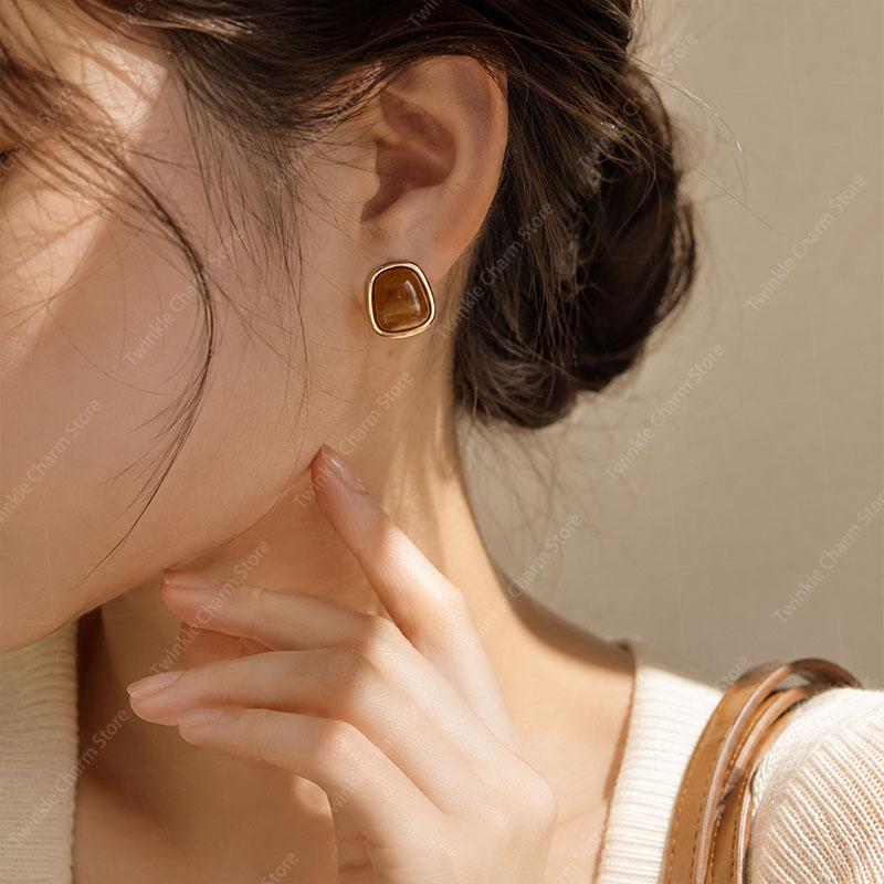 Irregular Geometric Vintage Coffee Amber Color Square Resin Stud Earrings for Women Girls Earrings Jewelry Trendy Accessories