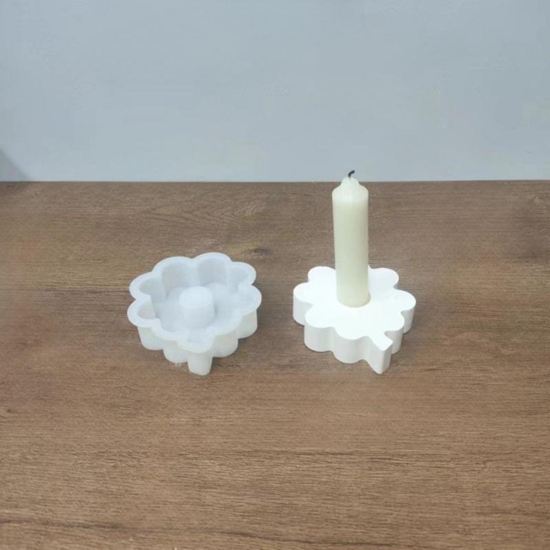 Four Leaf Clovers Candle Holder Silicone Molds Candlesticks Resins Molds DIY Castings Moulds for Candle Holder