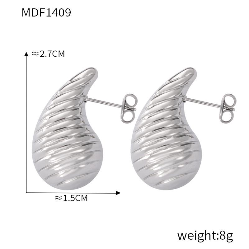 Hong Kong Style Chic Ribbed Water Drop Earrings for Women - 18K Gold-Plated Titanium Steel, Non-Fading Studs