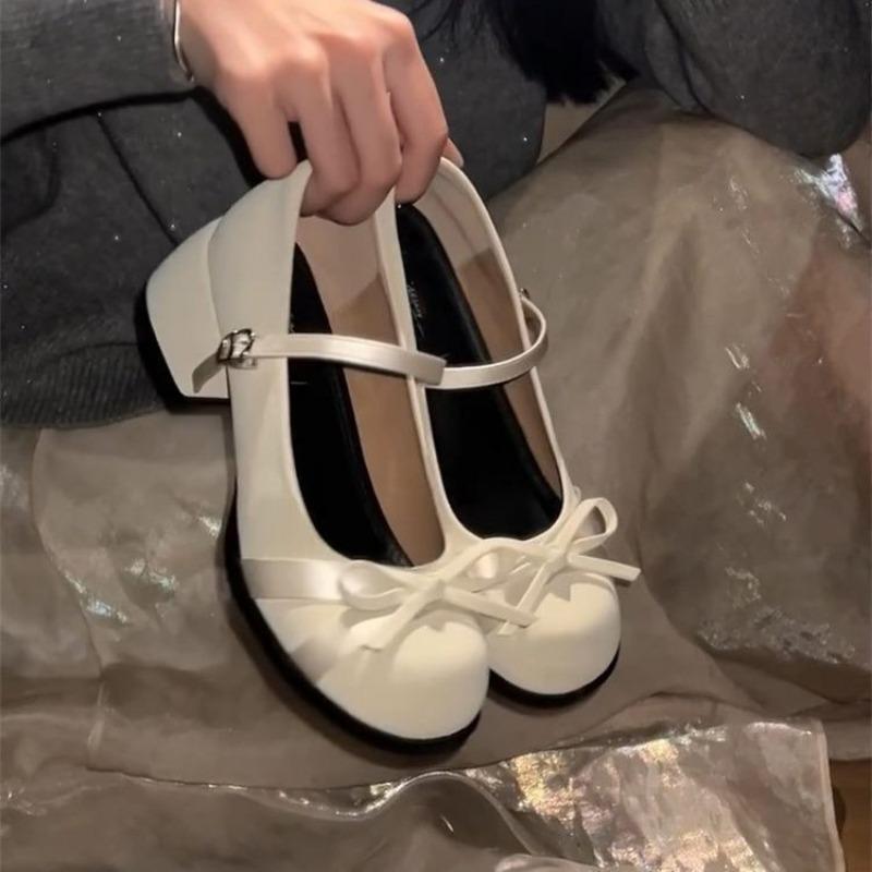

High-value thick-heeled small leather shoes for women s spring versatile college style bow Mary Jane shoes 40