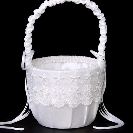Flower Basket Handcrafted DIY Western Style Wedding Flower Girl White Basket Celebration Supplies
