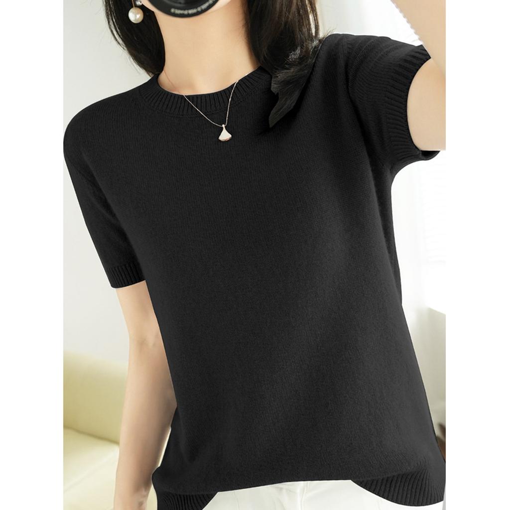 Women's Short Sleeved Knitted Sweater Round Neck Loose Thin Top