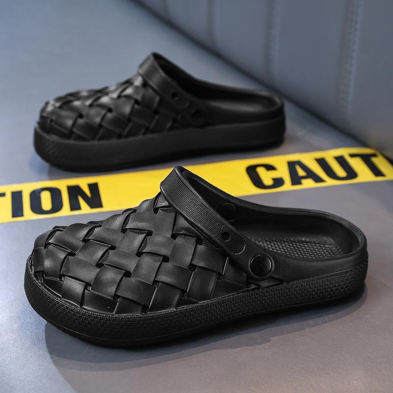 2025 Summer New Men's Fashion Comfortable Soft Light Casual Slippers Home Seaside Beach Non-slip Driving Office Baotou Slippers
