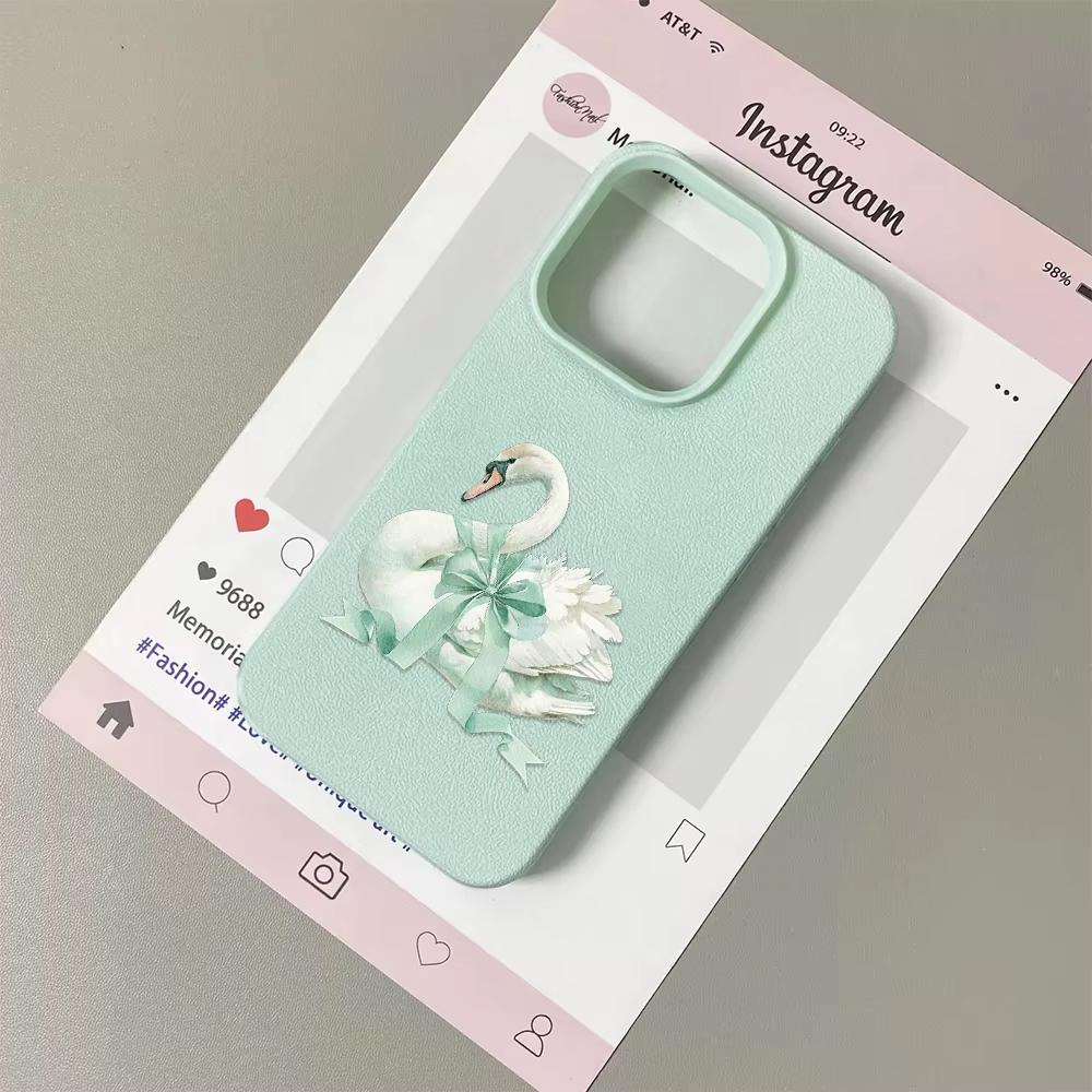

Mint Green Swan Ribbon Print Phone Case For iPhone 17 Pro Max 16 Plus 15 Pro 14 13 12 11 XR 17Air Lychee Textur Soft Cover iPhone XS Max зелений