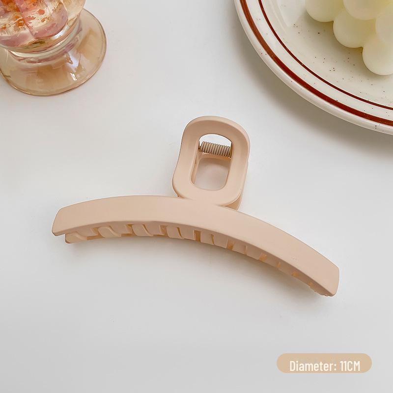 Versatile Milk Coffee Hair Clip: Large, Simple Shark Design for Women