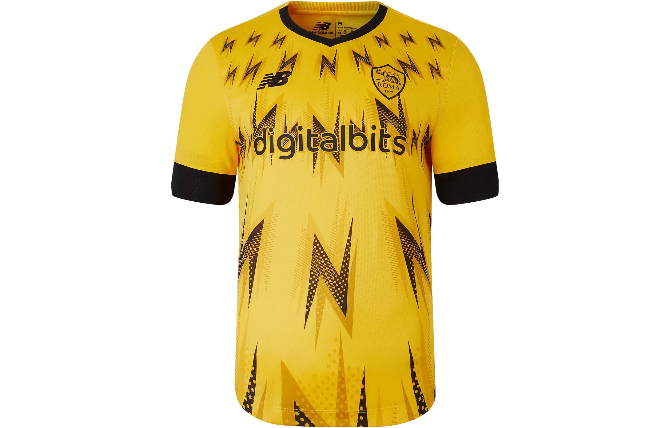 New Balance T Shirts Men s Yellow V Neck Moderate Other MT231266-ESS M