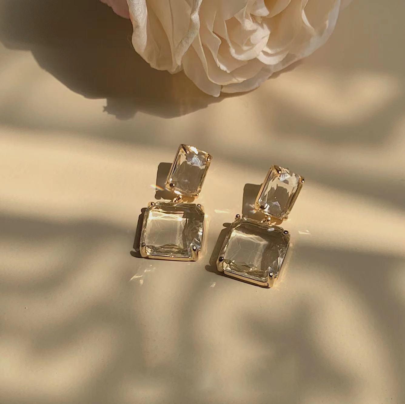 Vintage High-end Geometric Earrings 1 pair
