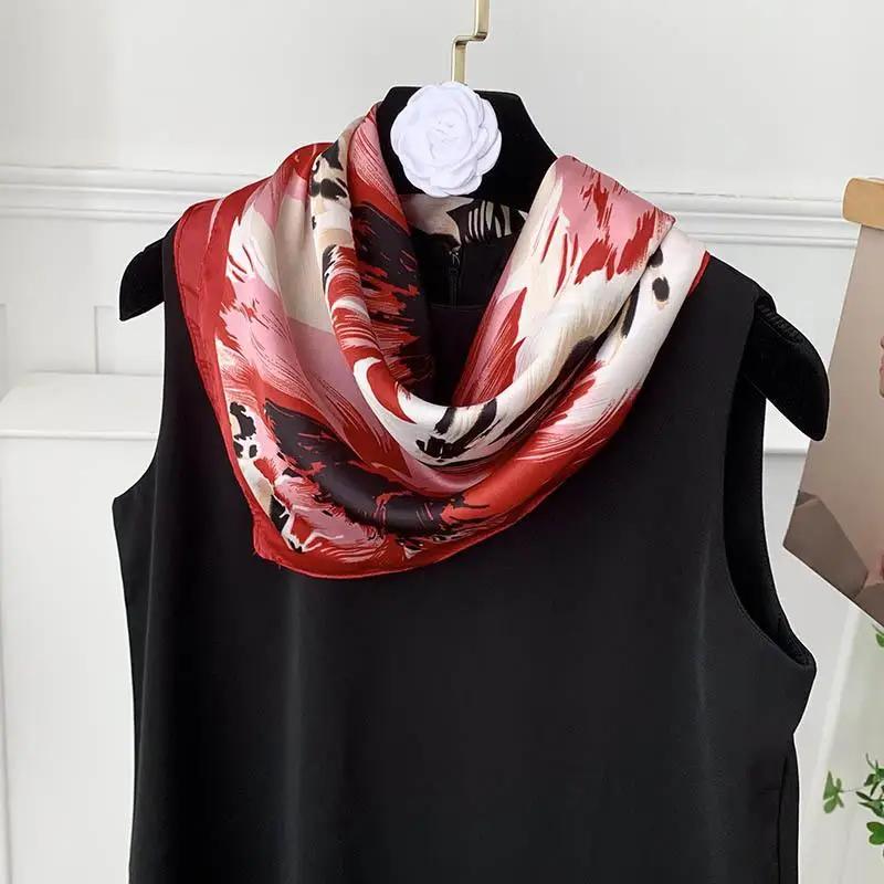 Retro 70*70 Square Scarf Colorful Silk Scarf Women Neck Scarf All-match Shawl Fashion Trendy Headscarf Women's Accessories Gifts