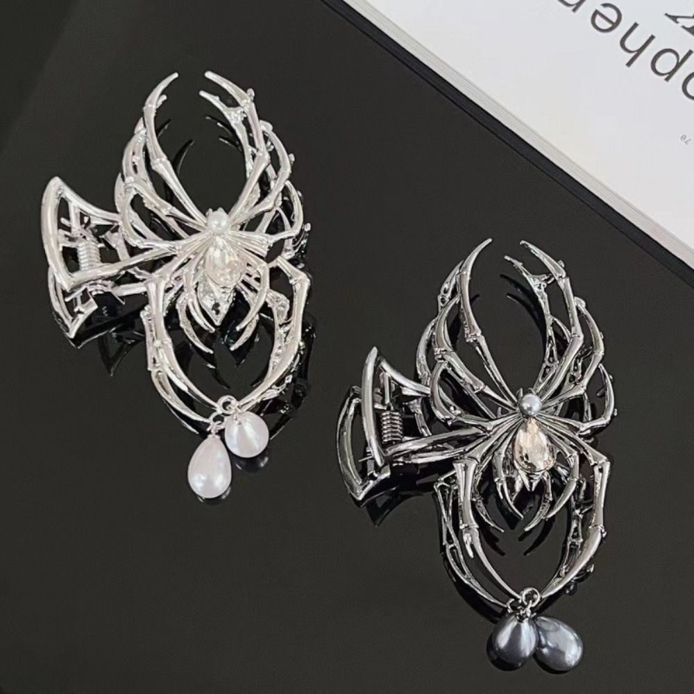 Hollow Spider Hair Claw rhinestone Metal Hair Claw Simple Large Shark Clip Halloween