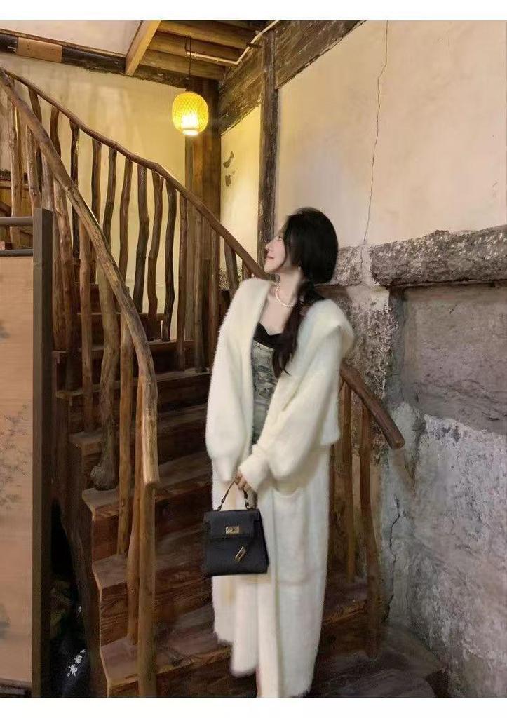 Women's 2025 Winter Hooded Imitation Mink Sweater Coat