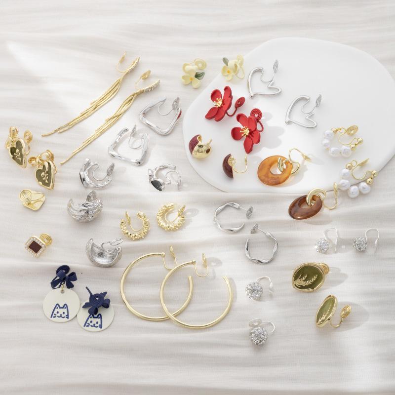 Orecchini Dolci da Fatina Stile Coreano Senza Foro: Design Versatile, Chic e di Alta Gamma per Zampironi.