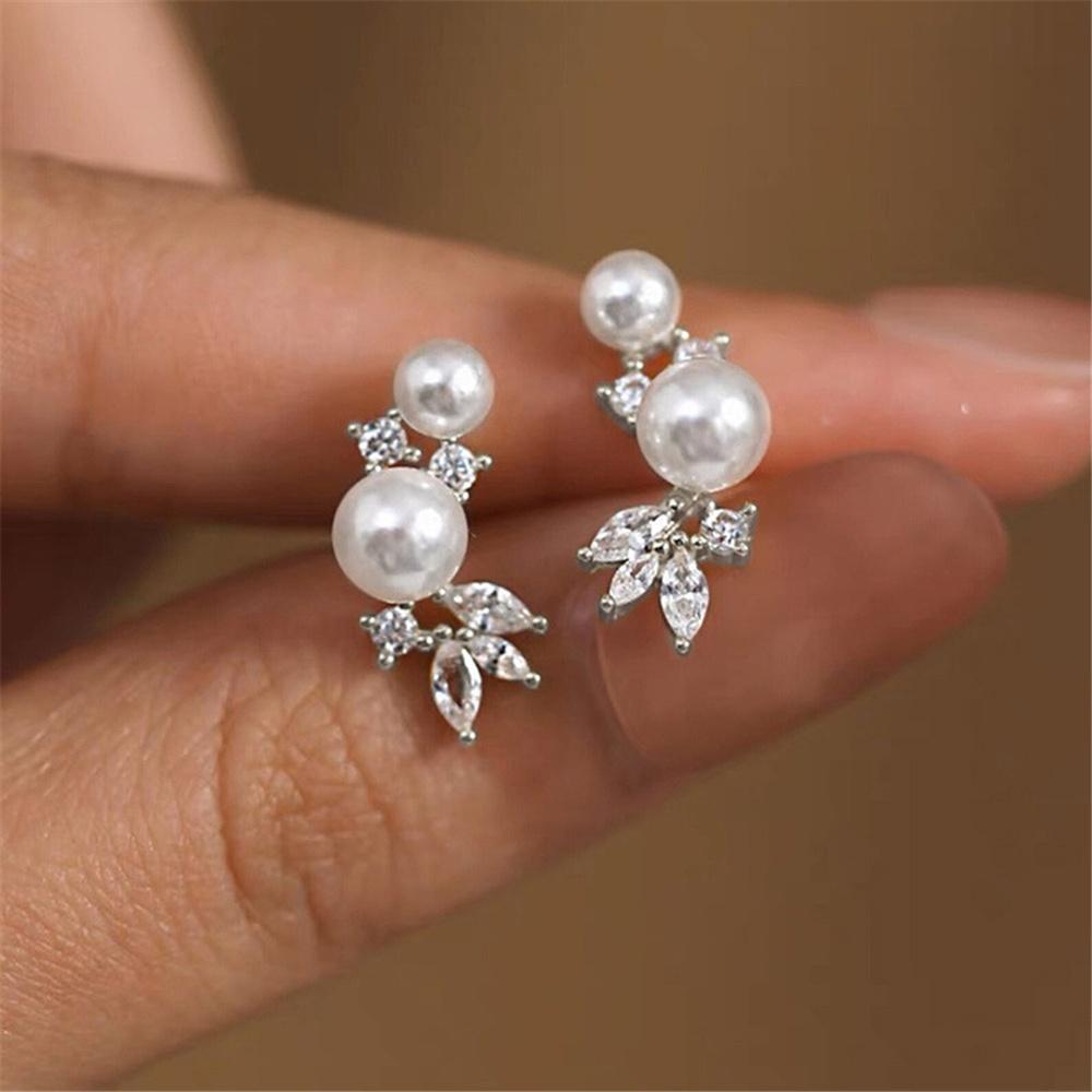 

Female Silver Color Small White Zircon Stone Stud Earrings Lovely Bridal Wedding Jewelry For Women