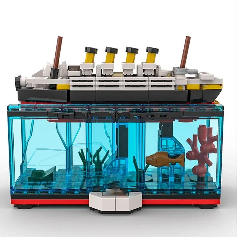 Moc Building Blocks Movie Model The Sinking Titanic Technical Bricks DIY Assembly Construction Toys For Childr Holiday Gifts