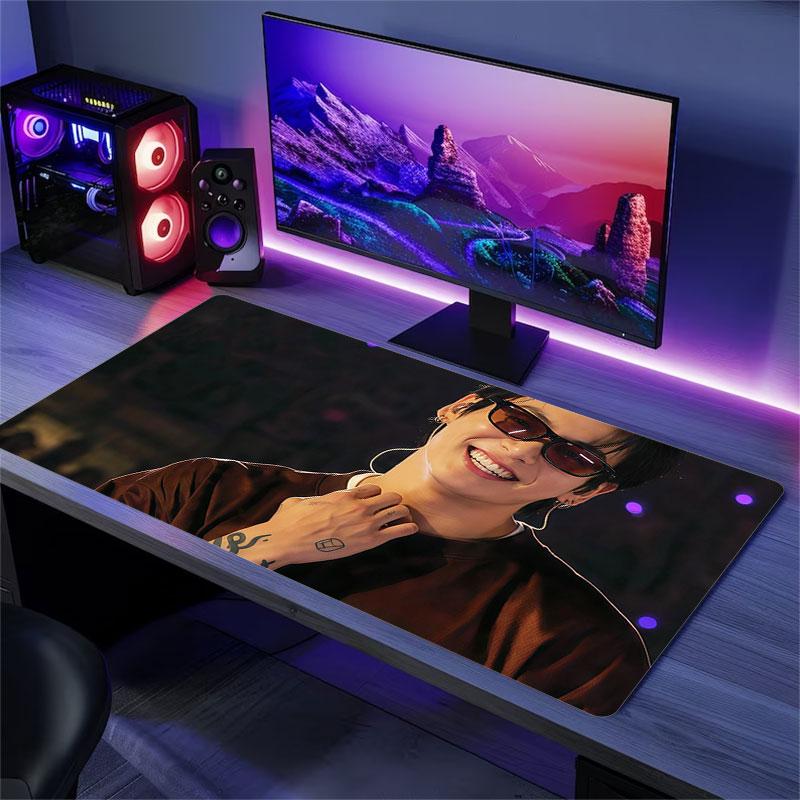 Cute Jungkook Mouse Pad, Large Gaming Desk Mat, Non-slip XXL Mousepad for Laptop & Tablet, Mini PC Playmat with Stitched Edges