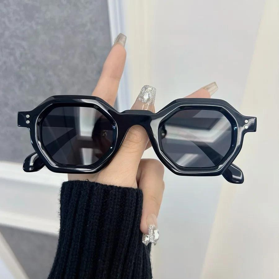 Occhiali da Sole Quadrati Casual Vintage Per Donne Uomini Marca Classica Occhiali da Sole Rotondi Retro Unisex Oculos