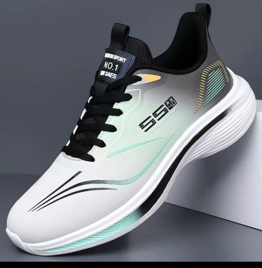 Men's Shoes Autumn New Sports Shoes Breathable Running Casual Shoes Comfortable Versatile Lightweight Soft-soled Shoes