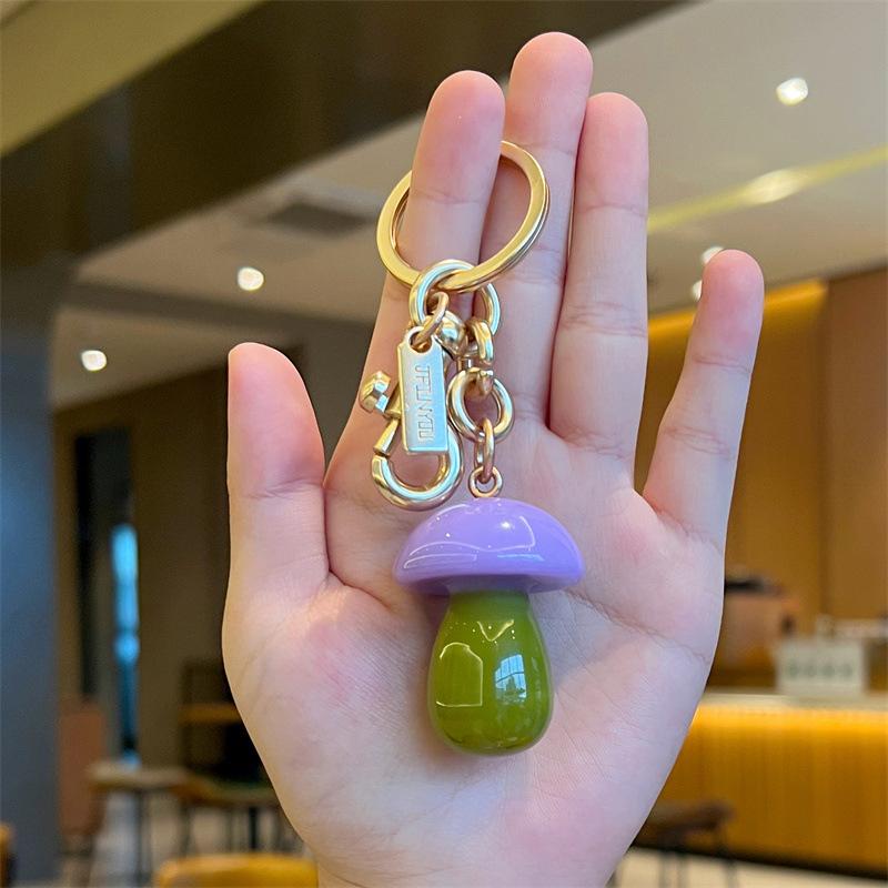 Fat Mushroom Keychain Bag Pendant, Women'S Bag Accessory, Exquisite Car Keychain Pendant