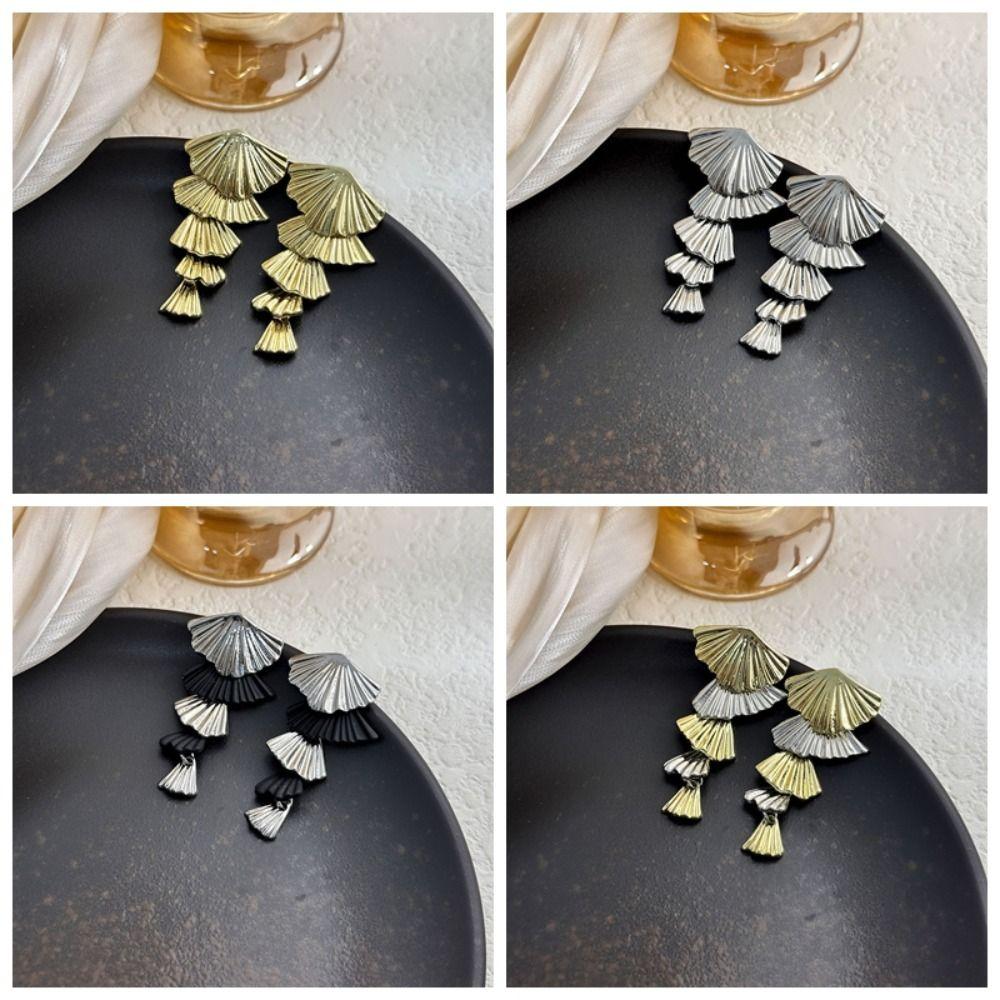 Hook Piercing Fan Tassel Earrings Elegant Exaggerated Earrings Vintage Long Earrings  Women