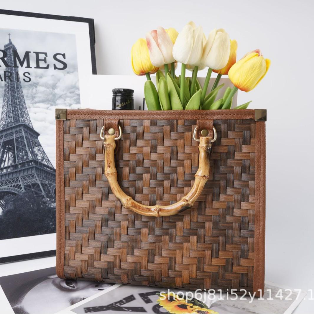 

Retro Woven Handbag: Mid-Autumn Festival & Teacher s Day Souvenir Small