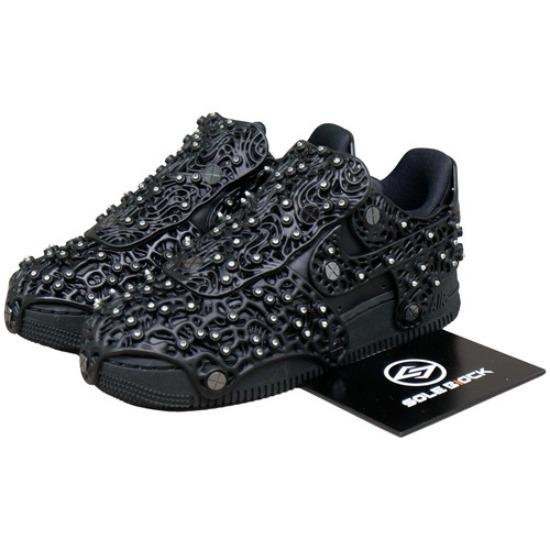 

Nike Air Force 1 Чорні CV7668-001 EU 36