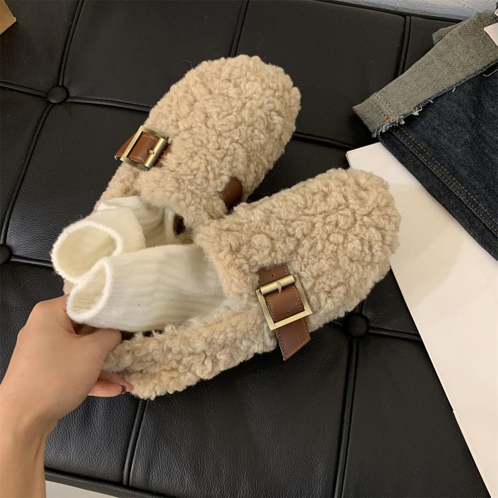 Fashion Round Toe Women Casual Female Sneakers White Leather Shoes Slip-on Loafers Fur Soft Moccasin Slip On New Winter Leisure Basic