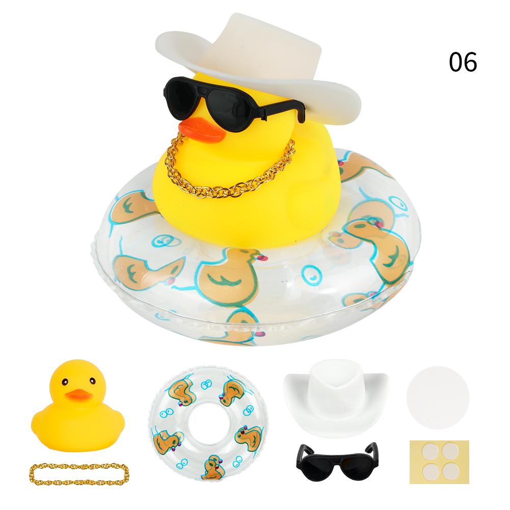 Gummi-Enten Armaturenbrett Dekorationen Schmuckstück Gelbe Ente mit Mini-Schwimmring Sonne Cowboyhut Halskette für Auto Büro Wohnkultur