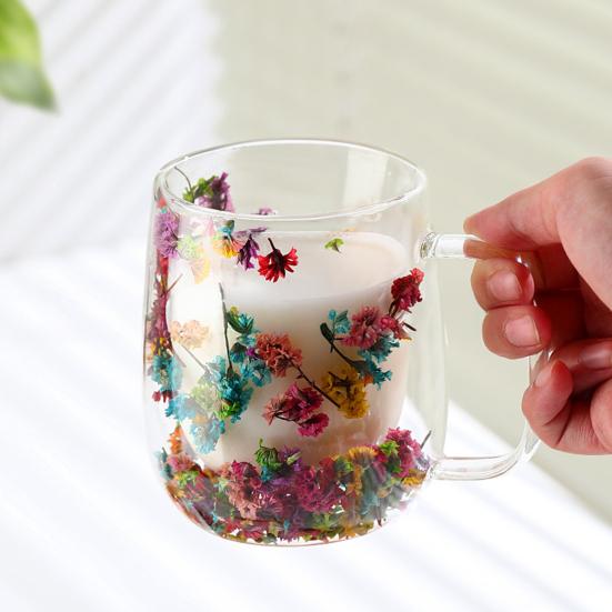 Double-Wall Dried Flower Glass Mug with Handle 350ml Borosilicate Glass Coffee Cup for Hot Cold Drinks Heat-Resistant Clear Unique Gift for