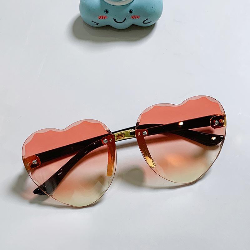 Heart Shaped Kids Sunglasses Photochromic Fashion Small for Girls