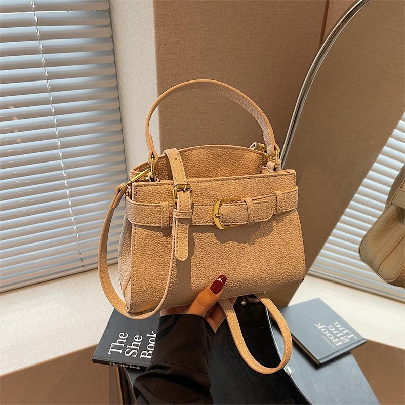 Hand Carry Fashion High Sense Small Square Bag Women's New Versatile Shoulder Bag Niche Casual Women's Bag